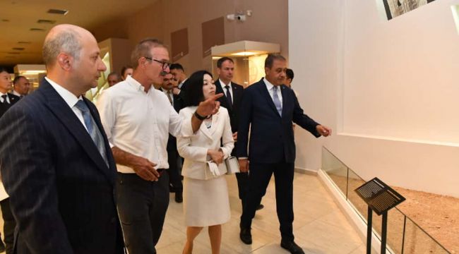Vali Şıldak Japon Prensese Şanlıurfa'yı Anlattı