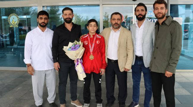 Balkan Şampiyonu Memleketi Şanlıurfa’da Coşkuyla Karşılandı