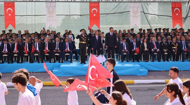 Şanlıurfa'da 29 Ekim Cumhuriyet Bayramı Coşkusu