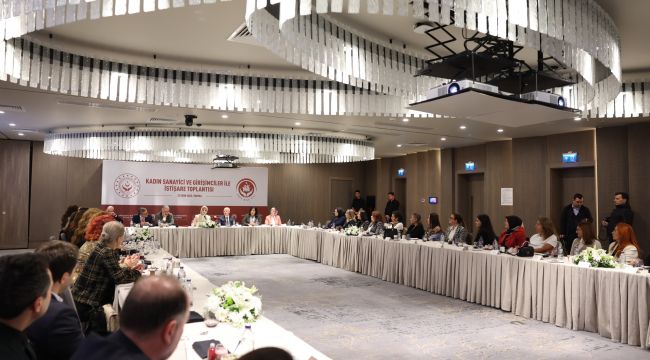 Aile ve Sosyal Hizmetler Bakanı Göktaş Bursa’da kadın sanayici ve girişimcilerle buluştu