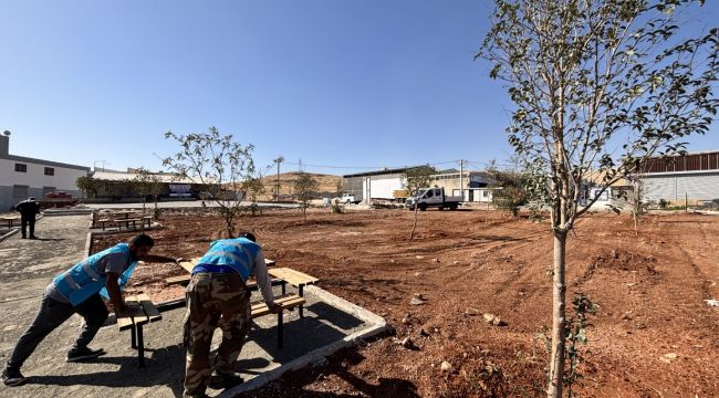 Ayakkabıcılar Sitesi Parkı Tamamlanıyor