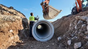 Bozova’da Deforme Olan Yol Yenileniyor