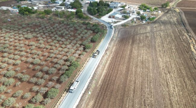 Büyükşehir, Hilvan’da 5 Kilometrelik Yolun Sathi Asfalt Çalışmalarını Tamamladı