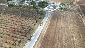 Büyükşehir, Hilvan’da 5 Kilometrelik Yolun Sathi Asfalt Çalışmalarını Tamamladı