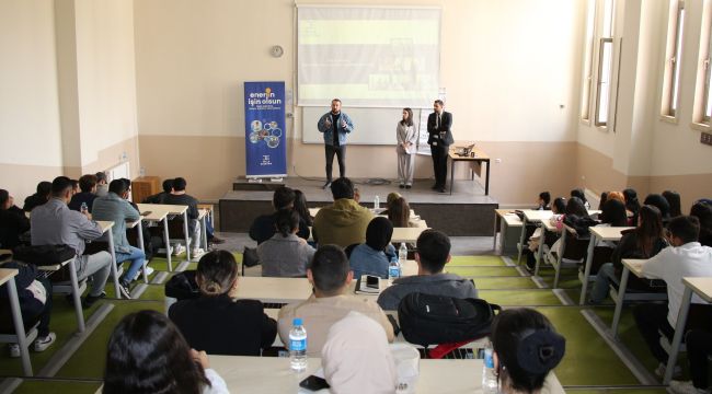 Dicle Elektrik’ten Üniversite Öğrencilerine Kariyer Desteği