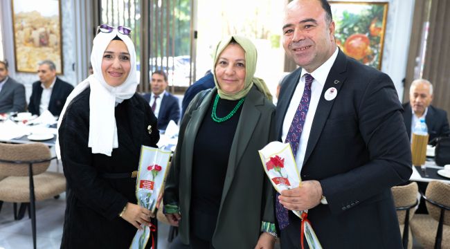 Karaköprü Belediyesi Öğretmenleri Unutmadı