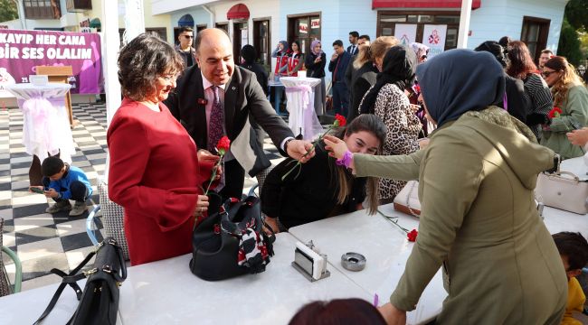 Karaköprü'de Kadınlar Şiddete Karşı Tek Ses Oldu