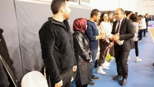 Karaköprü’de Öğretmenler Voleybol Turnuvası Görkemli Finalle Tamamlandı