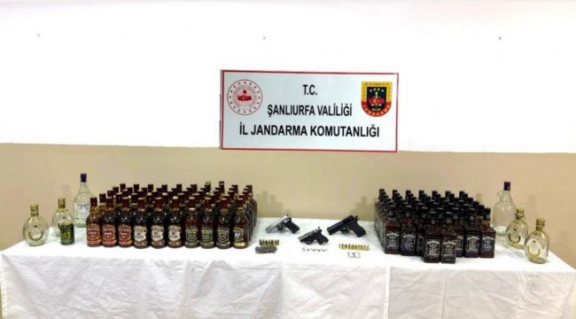 Şanlıurfa'da Jandarmadan Kaçak Tütün ve Alkol Operasyonu