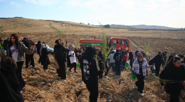 Şanlıurfalı Liseliler Avrupa Projesine Yeşil Bir Başlangıç Yaptı: 500 Fidan Toprakla Buluştu