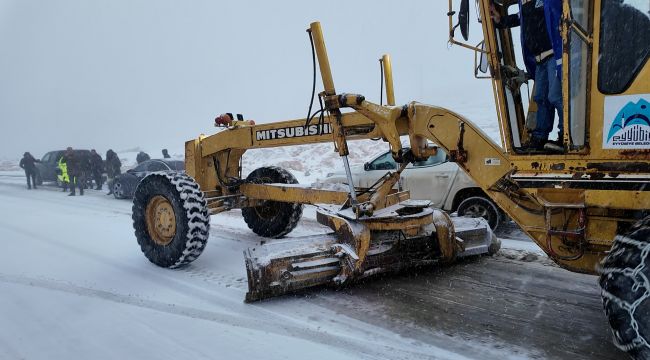 Eyyübiye’de Hastane Yolları ve Ana Caddeler Sürekli Açık Tutuldu