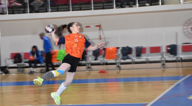 Güneşin Çocukları Sezona Galibiyetle Başladı: 39-36