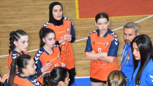 Güneşin Çocukları Sezona Galibiyetle Başladı: 39-36