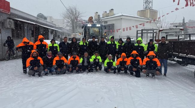 Hilvan Belediyesi Karla Mücadelede Tam Kadro Sahada