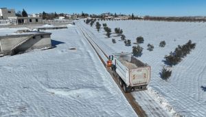 Büyükşehir Belediyesi, Kırsal Yolları Tek Tek Açıyor