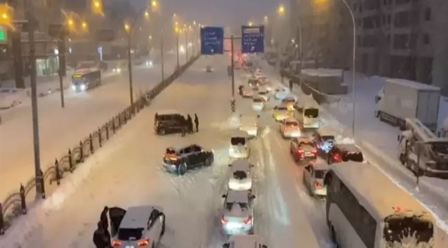 Diyarbakır’da Kar Krizi: Büyükşehir Sessizliğini Bozdu, Siyasi Tartışma Büyüyor