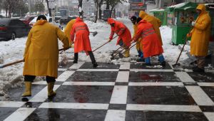 Haliliye Belediyesi’nden Karla Mücadelede Kesintisiz Hizmet