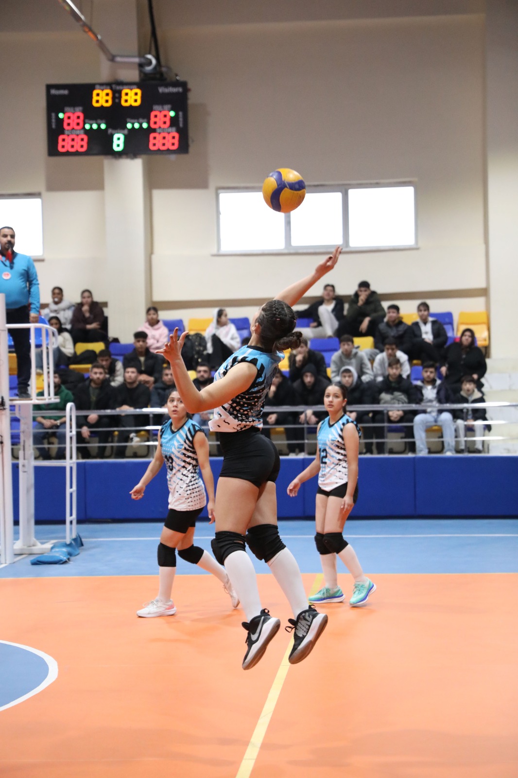 Haliliye Belediyespor Yıldız Kızlarda İl Şampiyonu Oldu