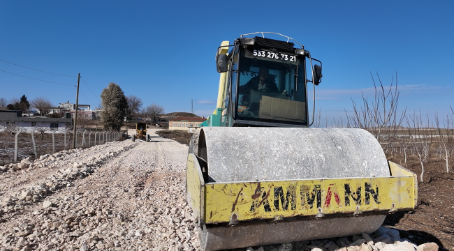 Karaköprü’de grup yolu sıcak asfaltla buluşuyor