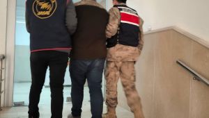 Şanlıurfa'da Firari Şahsa Jandarma Pençesi: 25 Yıl Cezası Bulunuyordu