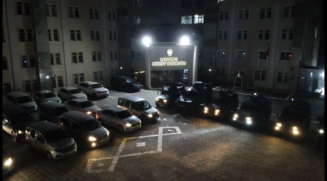 Şanlıurfa’da Göçmen Kaçakçılığı Operasyonu: 20 Gözaltı, 7 Tutuklama
