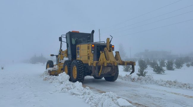 Şanlıurfa’da Karla Rekor Mücadele: Bin 554 Kilometrelik Yol Ağı Ulaşıma Açıldı