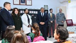 Vali Şıldak, Eyyübiye Turluk Mahallesi’nde Karne Törenine Katıldı