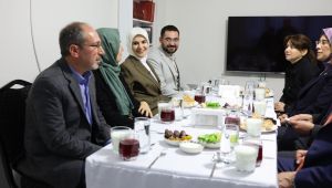Bakan Göktaş, Şanlıurfa’da yeni yuvalarına kavuşan ailenin iftar sofrasına misafir oldu