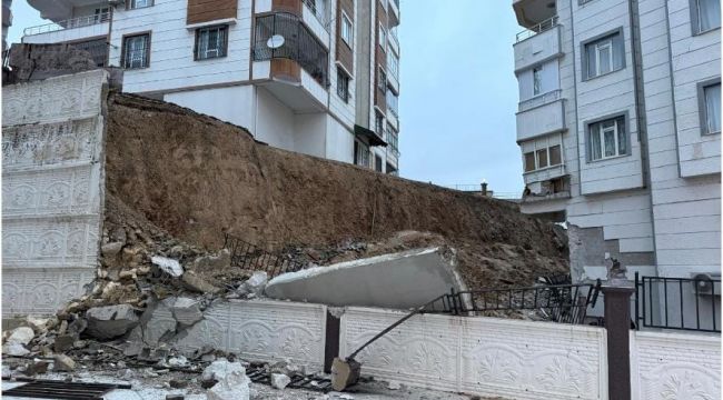 Batıkent’te İstinat Duvarı Çöktü: 15 Kişi Güvenli Şekilde Tahliye Edildi