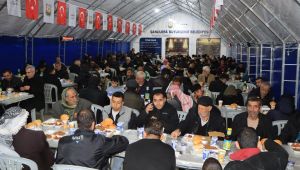 Büyükşehir’in İftar Çadırında İlk Oruçlar Açıldı