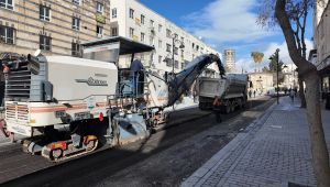 Divanyolu Yayalaştırma Projesinde Asfalt Öncesi Zemin Çalışması Yapılıyor