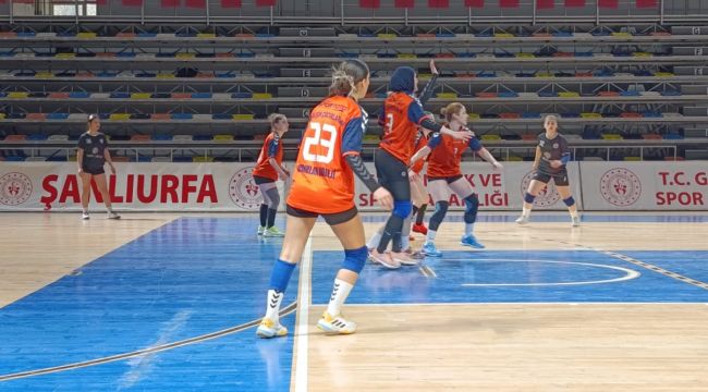 Güneşin Çocukları Play-Off’a Lider Gidiyor