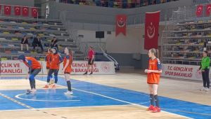 Güneşin Çocukları Play-Off’a Lider Gidiyor