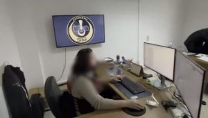 Bakan Yerlikaya: 15 İl Merkezli Siber Dolandırıcılık Operasyonlarında 90 Şüpheli Yakalandı