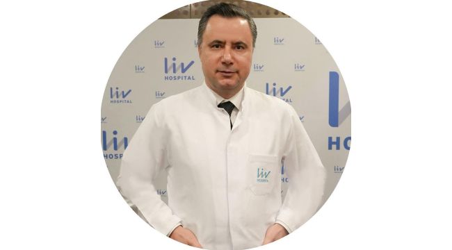 Memorial’dan Ulus Liv Hospital’a Büyük Transfer: Urfalı Kalp Damar Cerrahı Op. Dr. Cüneyt Şelli Yeni Görevinde