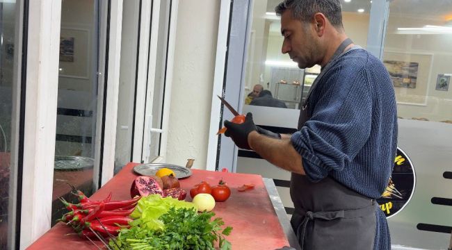 Şanlıurfa’da Coğrafi İşaretli Suruç Narından Kebap: Geleneksel Lezzete Yenilikçi Dokunuş