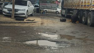 Şanlıurfa’da Yağış Sonrası Yollar Bozuldu: Vatandaşlardan Acil Müdahale Çağrısı
