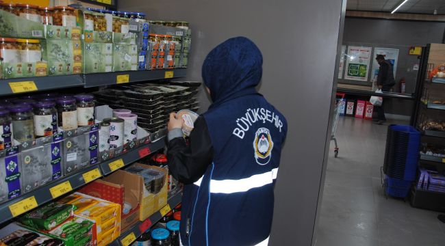 Büyükşehir Zabıtasından Bayram Öncesi Gıda Güvenliği Alarmı