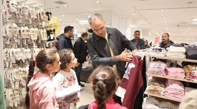 Eyyübiyeli Yetim Yavruların Mutluluğu Dikkat Çekti