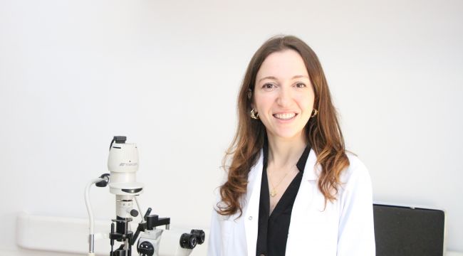 Göz Kapağı Düşüklüğü (Pitoz) Nedir? Nasıl Tedavi Edilir?