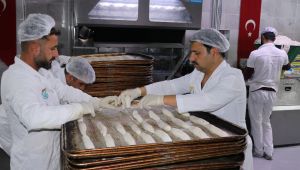 Haliliye’de Evlere İftar İkramı Devam Ediyor