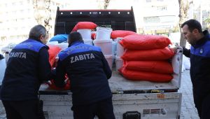 Haliliye’de Zabıta Ekipleri 5 Ton Buzuk Gıda Ele Geçirdi