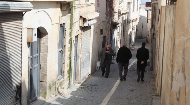Şanlıurfa’da Tarihi Sokaklar Büyükşehir İle Aydınlatılacak
