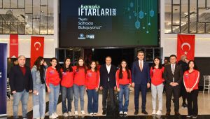 Vali Şıldak Gençlerle İftarda Buluştu