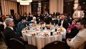 Vali Şıldak Koruyucu Ailelerle İftarda Buluştu