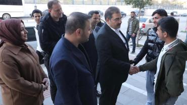 Başkan Canpolat Ve Ak Parti İlçe Yönetimi Devteyşti’de Vatandaşlarla Buluştu