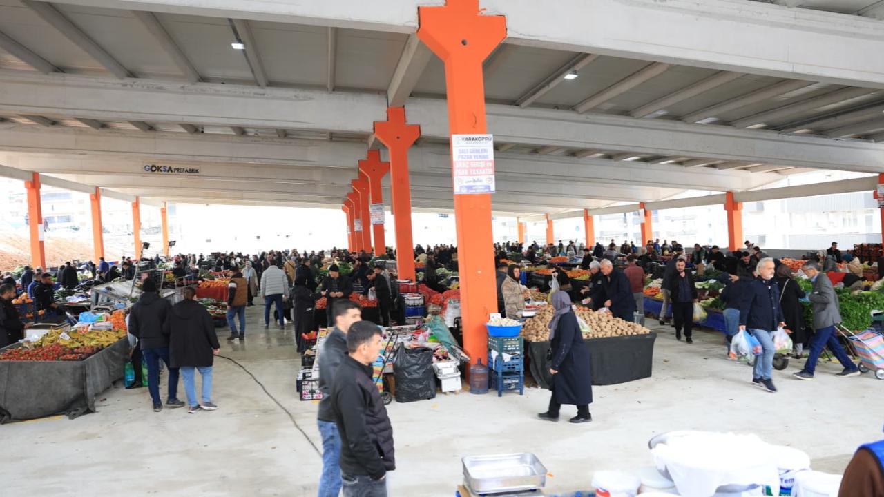 Karaköprü’ye bir modern semt pazarı daha kazandırıldı