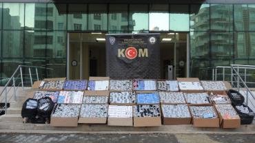 Şanlıurfa’da Kaçak Sigara Operasyonu: 1 Tutuklama