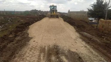 Şanlıurfa’da yağış sonrası yol çalışmaları aralıksız sürüyor