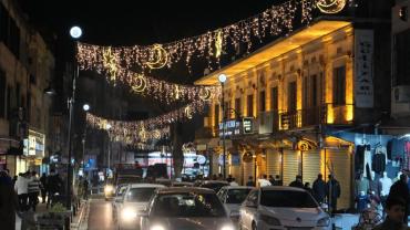 Şehrin Kalbi Divanyolu Daha Işıltılı Hale Geldi